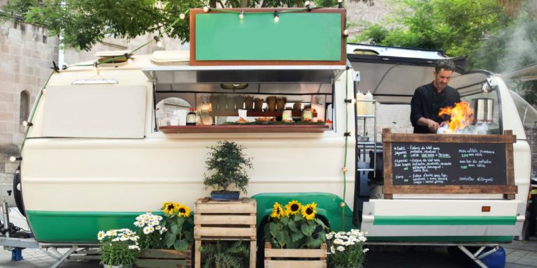 Como montar um food truck lucrativo | Blog KCMS