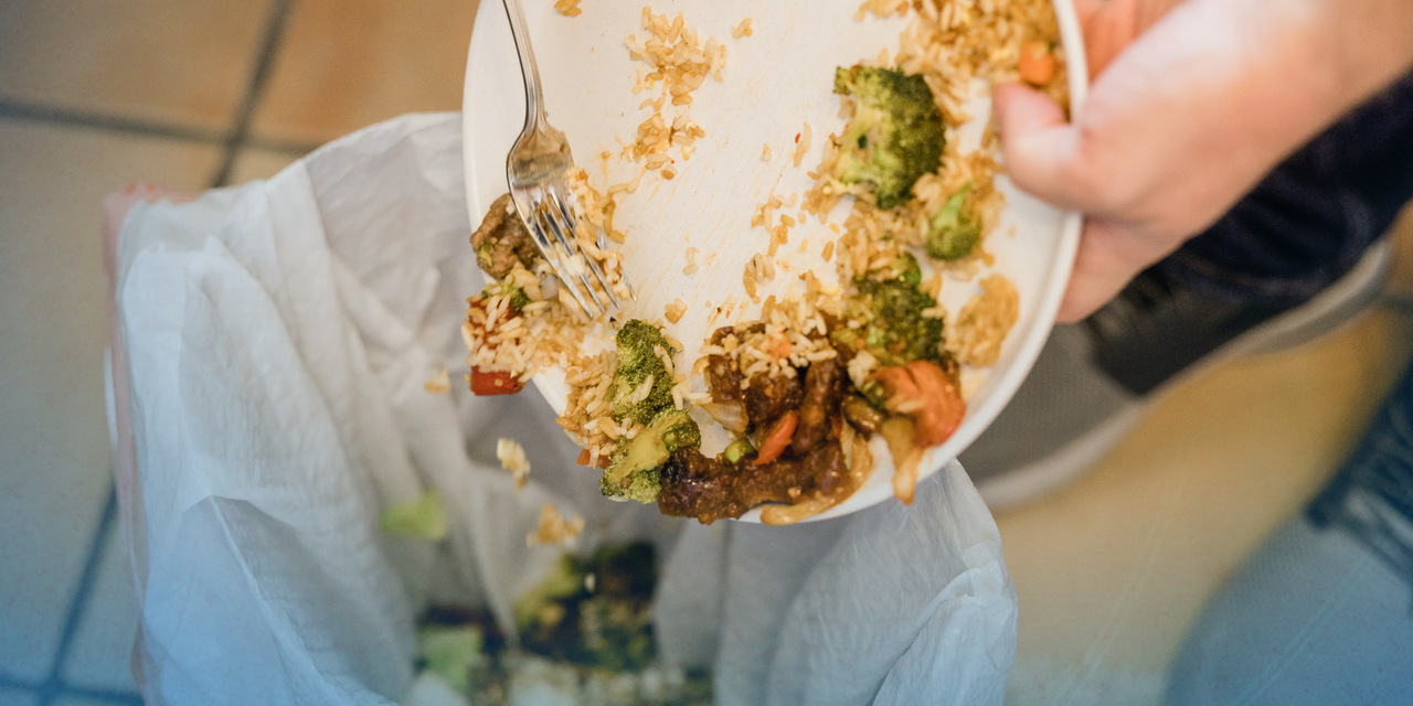 Desperdício de alimentos em restaurantes