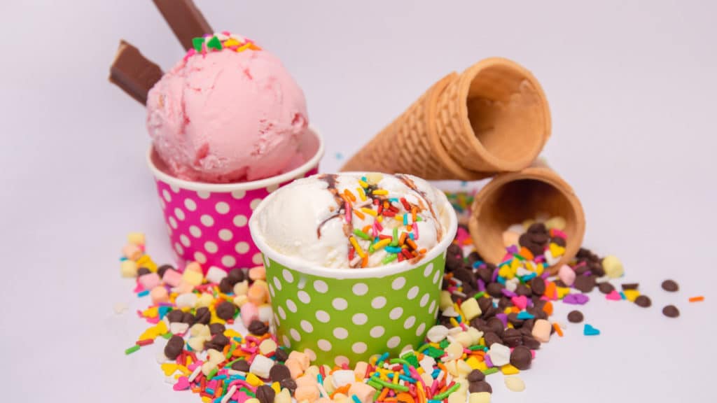 Como fazer sorveteria lucrativa com diferentes tipos de sorvetes